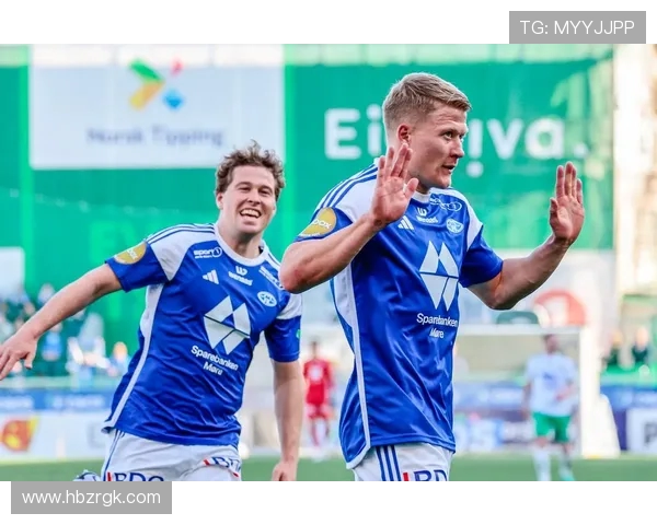 沙尔克中场莫尔自由身加盟标准列日 比甲劲旅补强边路(1)